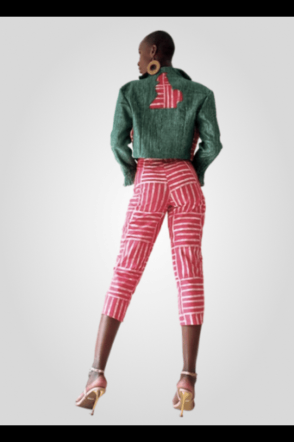 Leather-Clad Leisure Chair